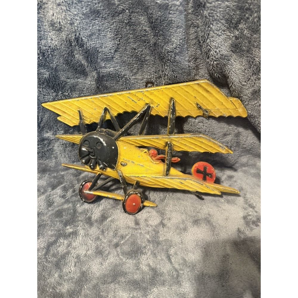 Vintage Metal Homco 1975 triplane yellow wall art airplane